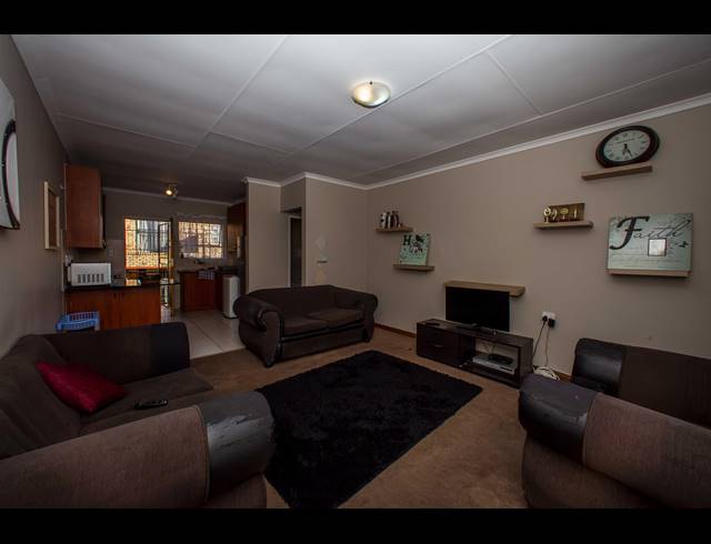 2 BEDROOM APARTMENT FOR SALE IN LITTLE FALLS